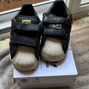 Adidas Kids Black and Beige Sneakers